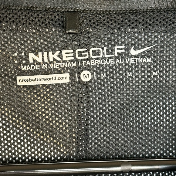 Nike Golf Black Full Zip Hooded Jacket, size Medium - Picture 3 of 10